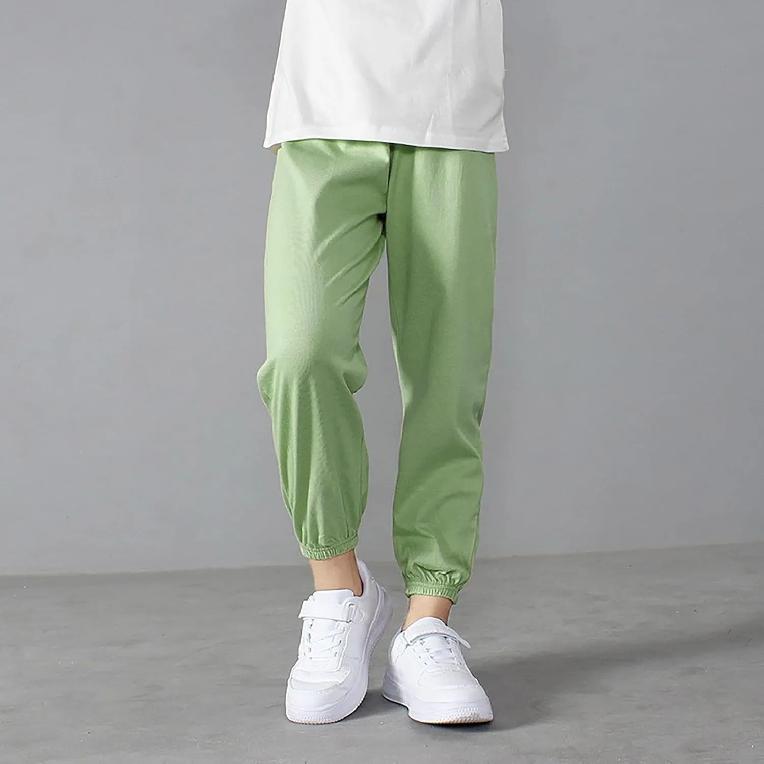 Boys Sweat Jogger Pants Solid Color Elastic Waist Casual Sweatpants Sport Active Trousers Basic Workout Tracksuit